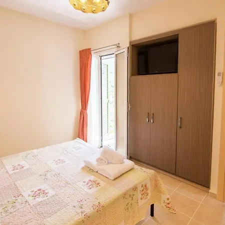 Elpida At Minies Вилла *