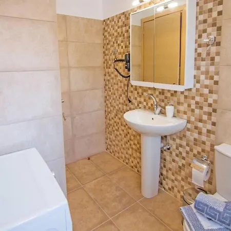 Elpida At Minies Вилла *